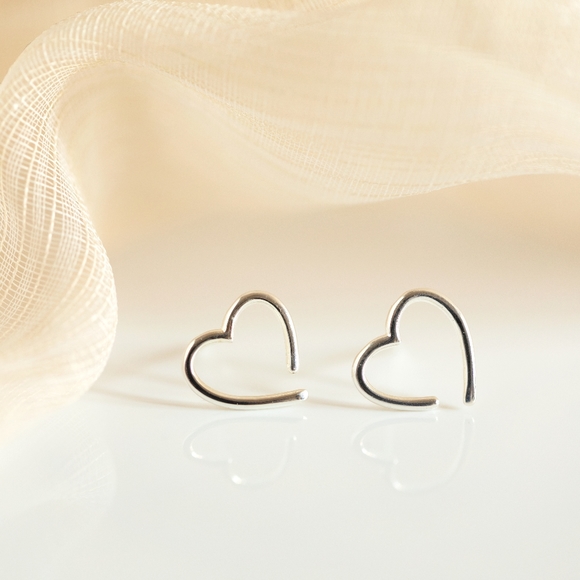 Open Heart Earrings (S925) - Picture 3 of 9